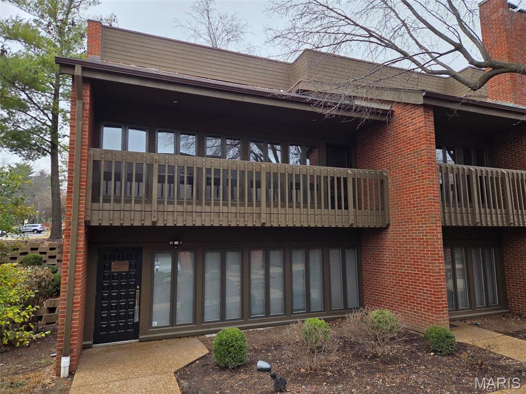 4 The Pines Court Unit D — photo 1