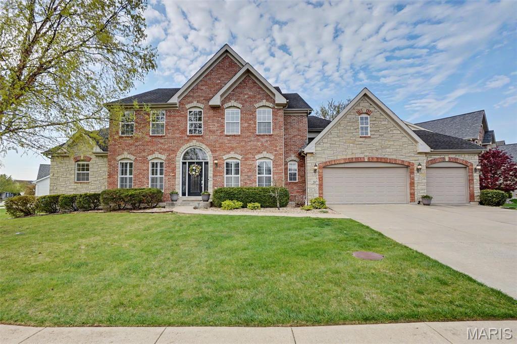 207 Irish Hound Drive — photo 1