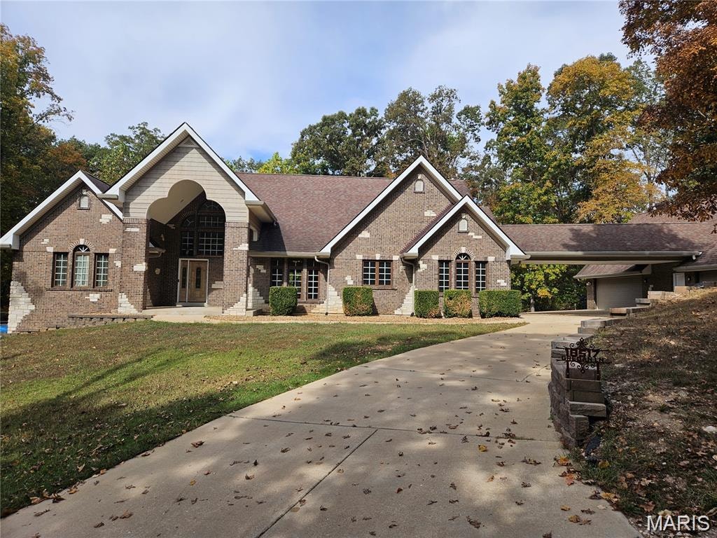 18517 Gredan Court — photo 1