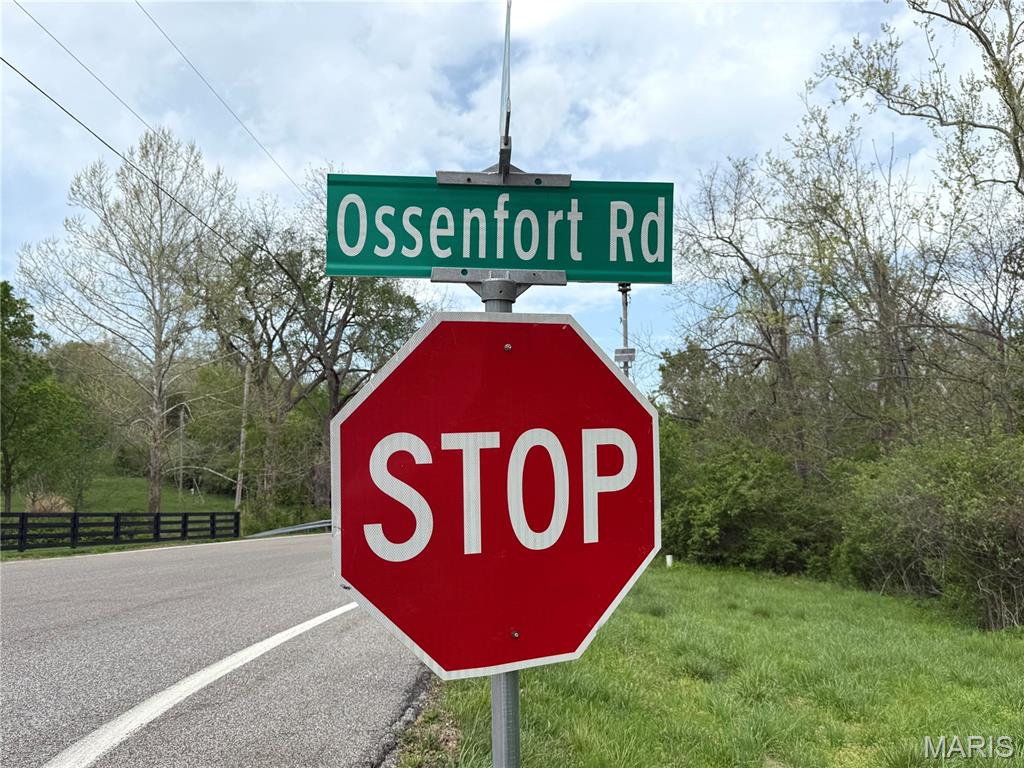 2500 Ossenfort Road — photo 1