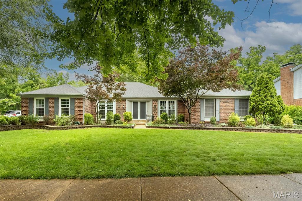 233 Portico Drive — photo 1