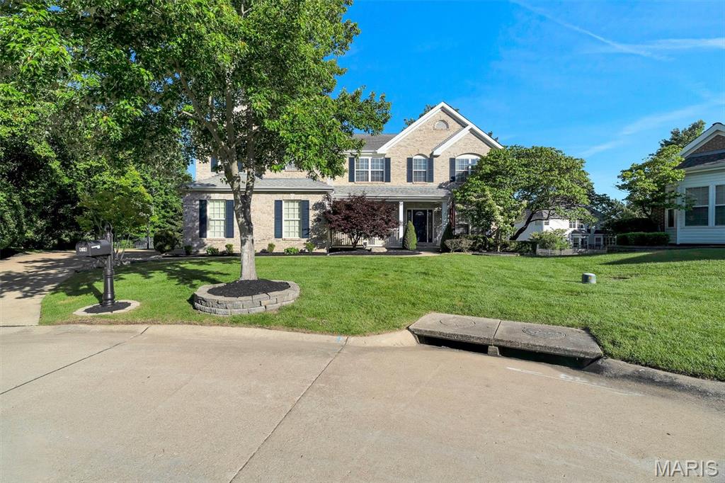 414 Isabella Manor Court — photo 1