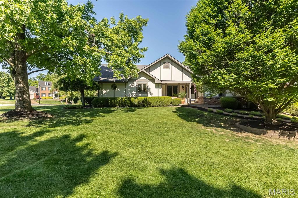 159 Spring Oaks Drive — photo 1