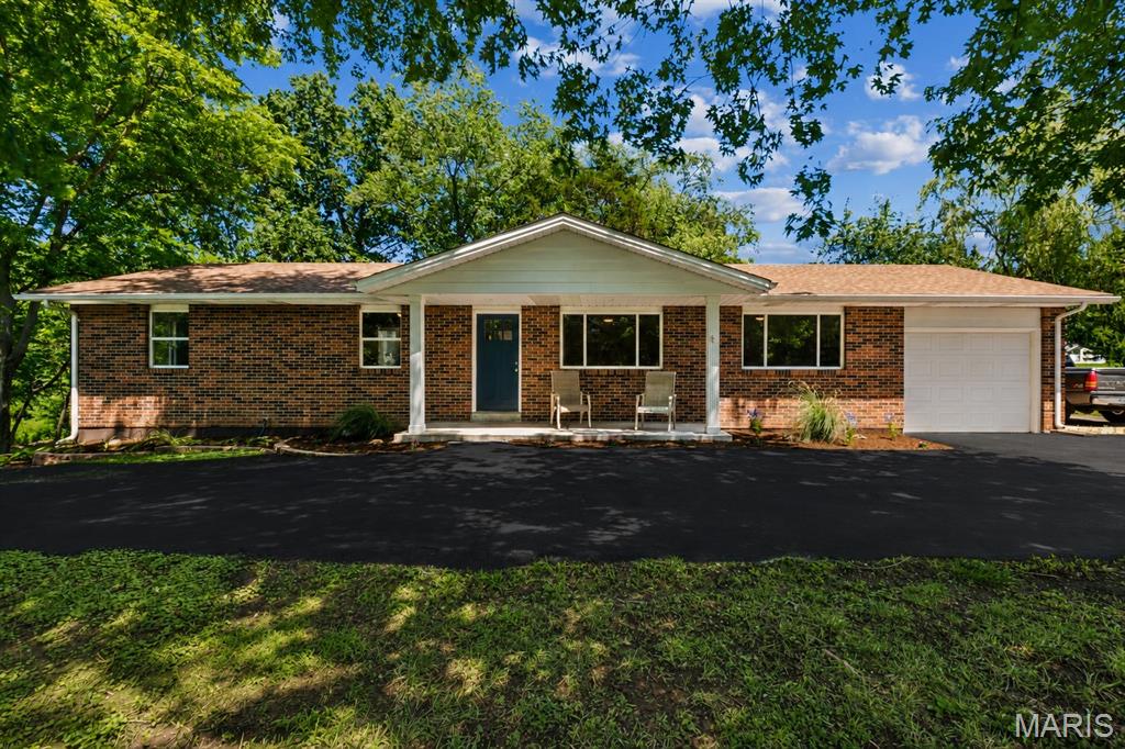 1740 Parr Road — photo 1