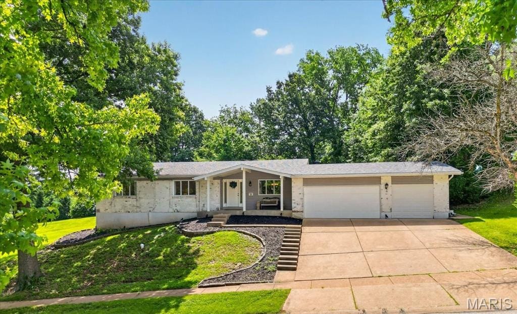 706 Clayworth Drive