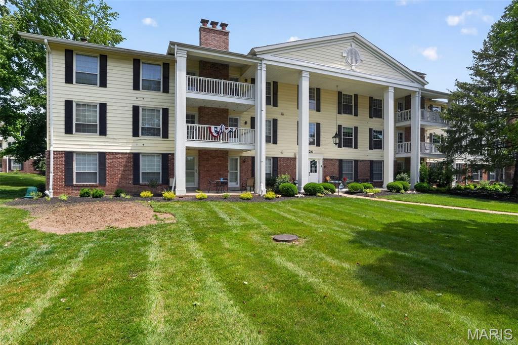 1525 Hampton Hall Drive Unit 12 — photo 1