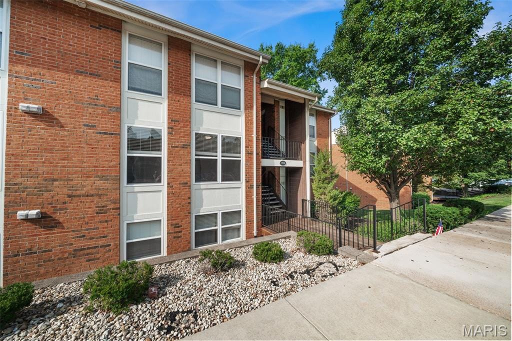 1934 Greenpoint Drive Unit 203