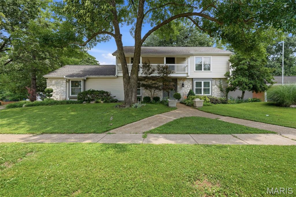 2156 Courtleigh Lane — photo 1