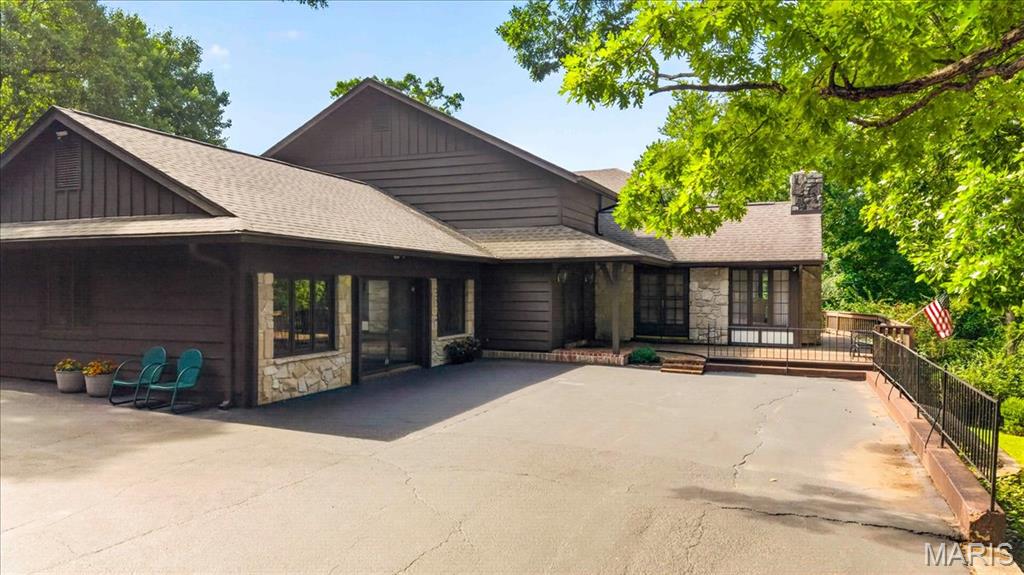4622 Vixen Circle — photo 1