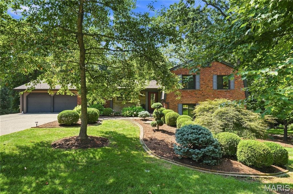 1926 Grassy Ridge Road