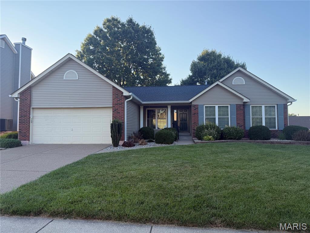 1822 Highgrove Drive — photo 1