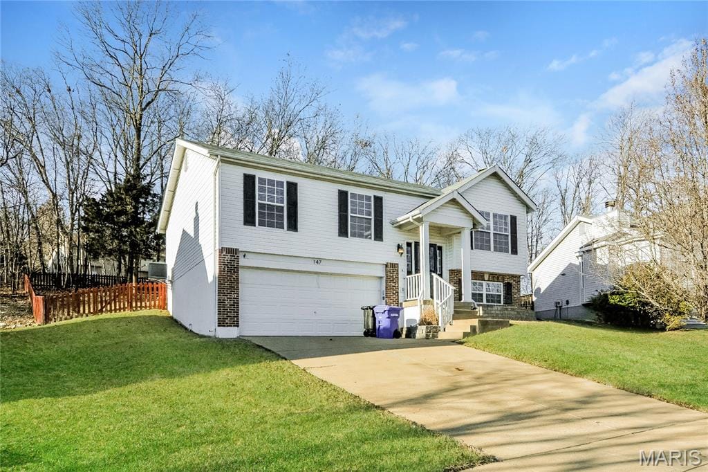 147 Hunters Lake Court