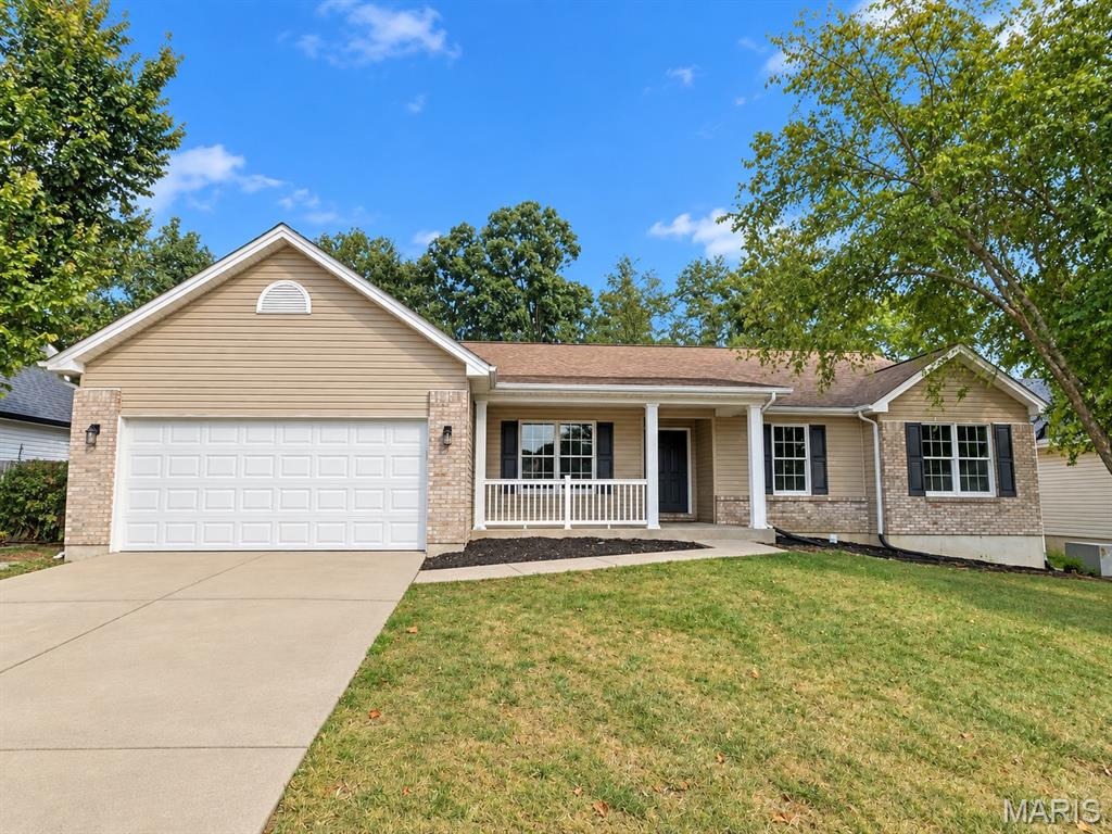 1731 Fairview Farms Circle — photo 1