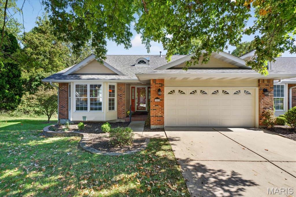 15425 Braefield Drive — photo 1