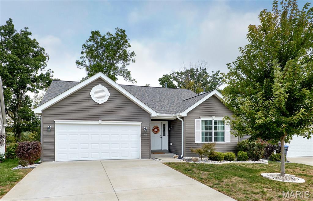 526 Brookside Forest Court — photo 1