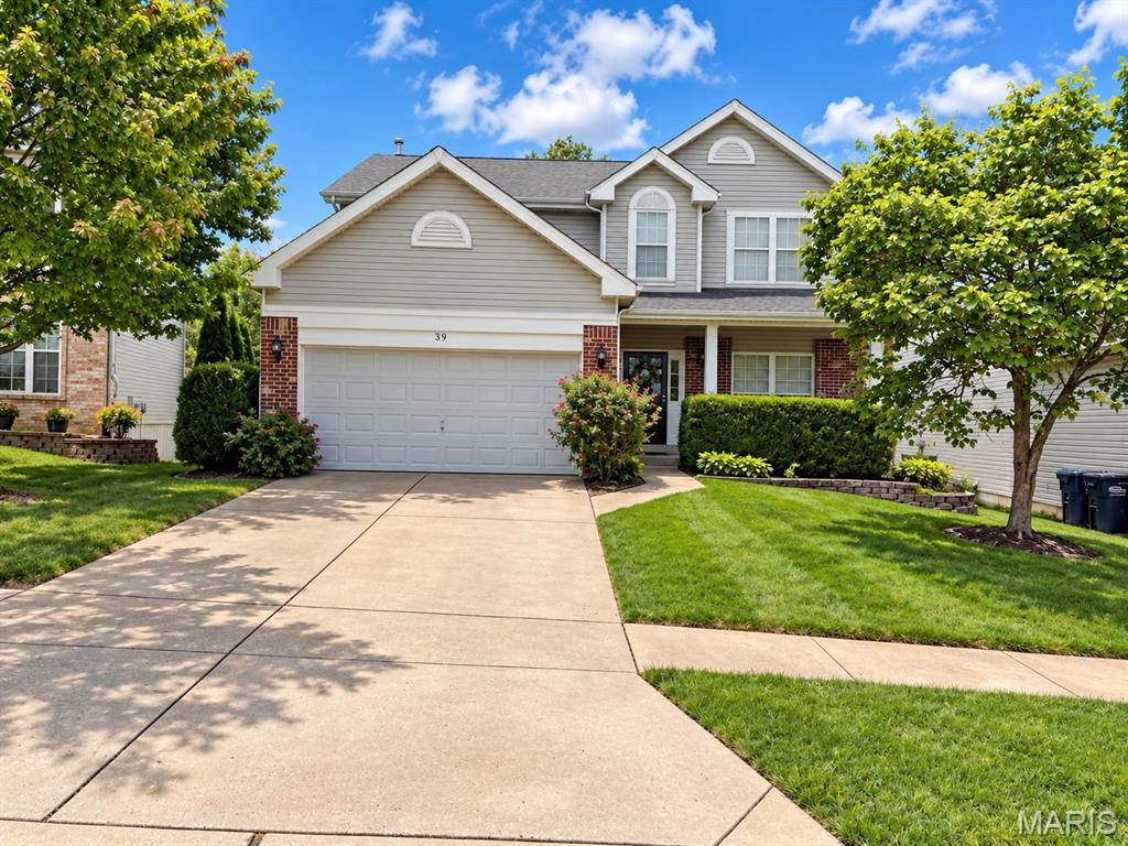 39 Upper Bluffs View Court — photo 1