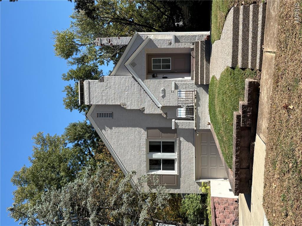 106 Handlan Court — photo 1
