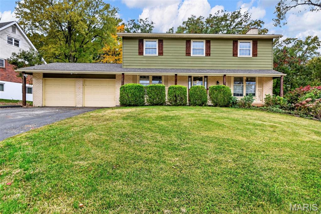 451 Wildwood Parkway — photo 1