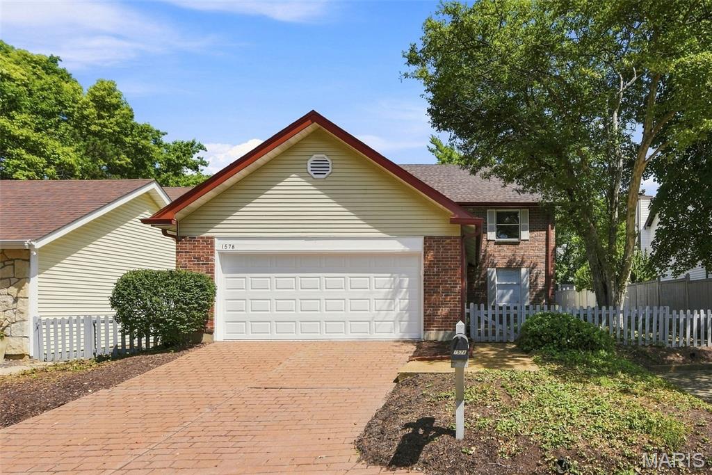 1578 Milbridge Drive — photo 1